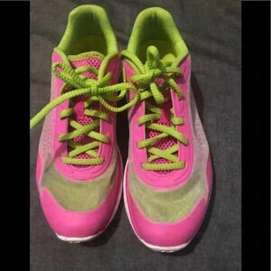 Under armour‎